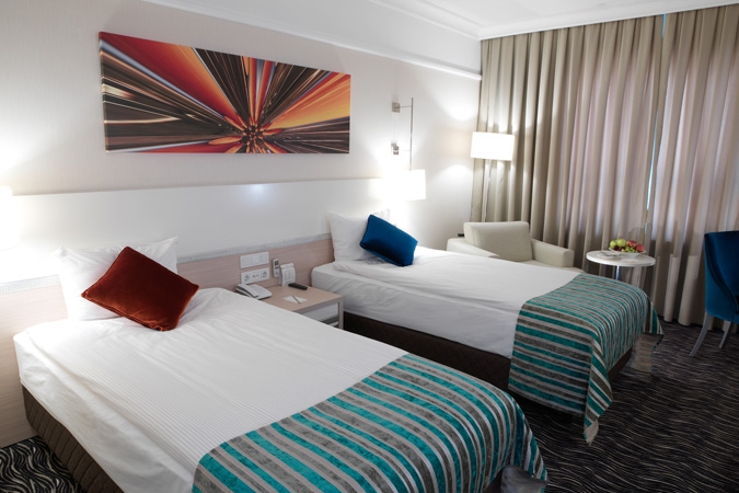 TRİPLE STANDART ODA